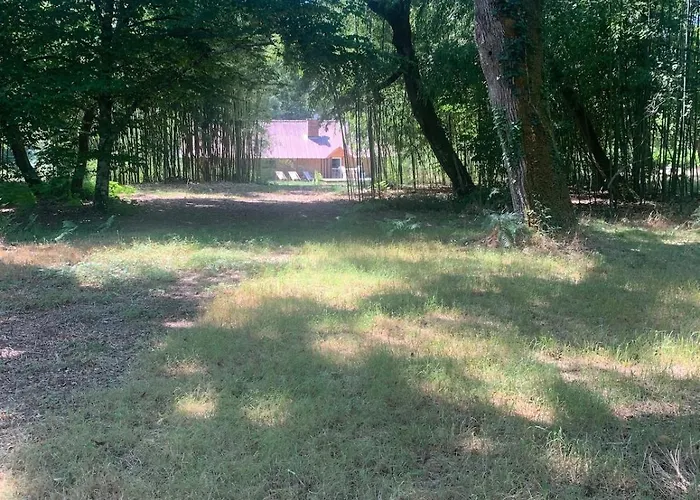 De Charme 펜션 Losse